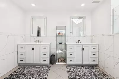 19 Oak Point Drive N, Bayville, NY 11709 - Photo 28