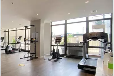 2412 42nd Road #6C, Long Island City, NY 11101 - Photo 10