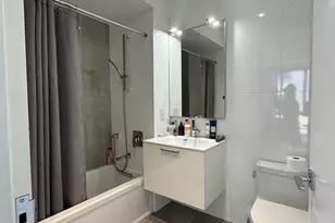 24-12 42nd Rd, Long Island City, NY 11101 - Photo 8