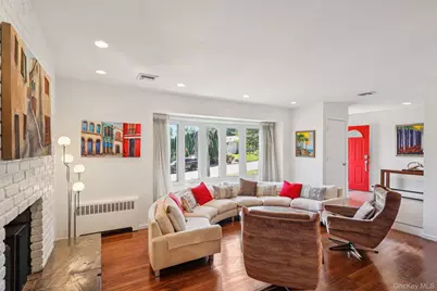 12 Manning Road, Glen Cove, NY 11542 - Photo 8