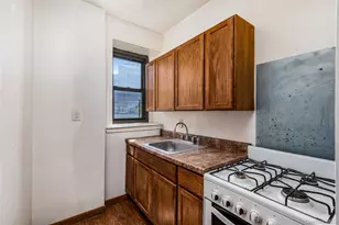 95 S 10th St, Brooklyn, NY 11249 - Photo 4