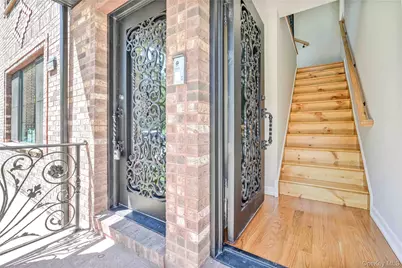 244-89 61st Avenue, Little Neck, NY 11362 - Photo 30