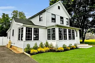 275 Sound Rd, Greenport, NY 11944 - Photo 2