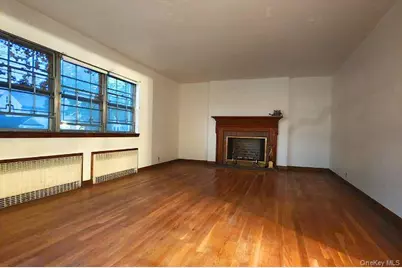 14922 32nd Avenue, Flushing, NY 11354 - Photo 2