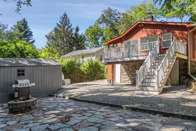 6 Brookside Drive, Yorktown Heights, NY 10598 - Photo 24