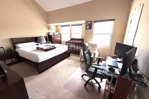 37 Stratford Green, Farmingdale, NY 11735 - Photo 20