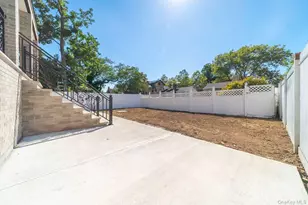 7-24 128th St, Flushing, NY 11356 - Photo 28