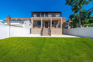 7-24 128th St, Flushing, NY 11356 - Photo 30