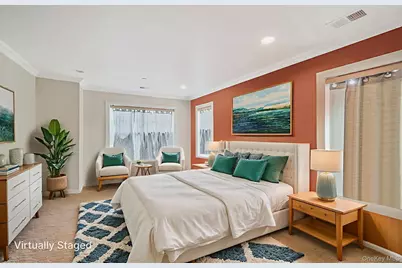 258 Medea Way, Central Islip, NY 11722 - Photo 8