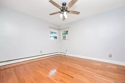 16 Hillside Road, Farmingville, NY 11738 - Photo 14