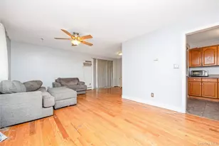 16 Hillside Rd, Farmingville, NY 11738 - Photo 6