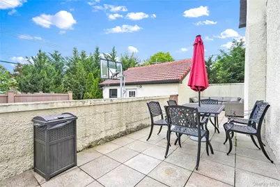 16008 12th Road, Whitestone, NY 11357 - Photo 10