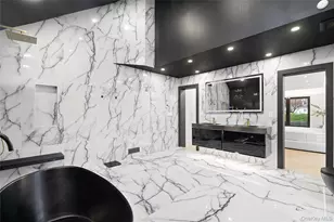 4 Miller Farms Ct, Miller Place, NY 11764 - Photo 22