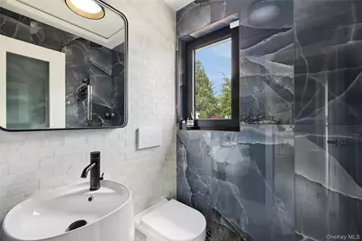 4 Miller Farms Court, Miller Place, NY 11764 - Photo 10