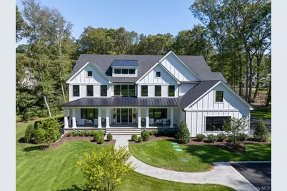 64 Saw Mill Road, Cold Spring Harbor, NY 11724 - Photo 2