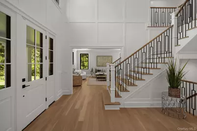 64 Saw Mill Road, Cold Spring Harbor, NY 11724 - Photo 8