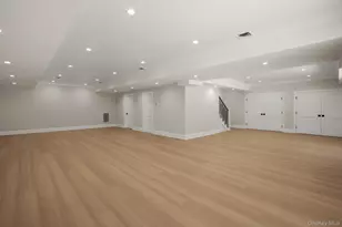 64 Saw Mill Rd, Cold Spring Harbor, NY 11724 - Photo 40