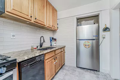 8112 155th Avenue #54, Howard Beach, NY 11414 - Photo 8