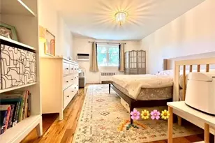 224-44 Kingsbury Ave, Bayside, NY 11364 - Photo 4