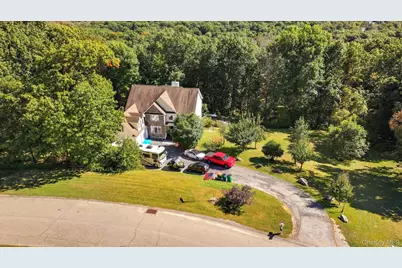 153 Shagbark Lane, Hopewell Junction, NY 12533 - Photo 34