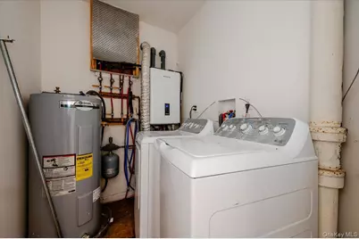 214 Beach 3rd Street, Far Rockaway, NY 11691 - Photo 14