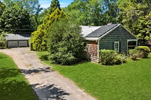 26 S Menantic Rd, Shelter Island, NY 11964 - Photo 36