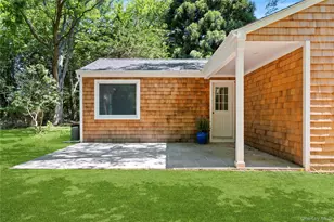 26 S Menantic Rd, Shelter Island, NY 11964 - Photo 38