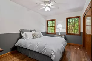 26 S Menantic Rd, Shelter Island, NY 11964 - Photo 28