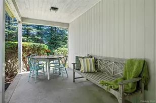 26 S Menantic Rd, Shelter Island, NY 11964 - Photo 8