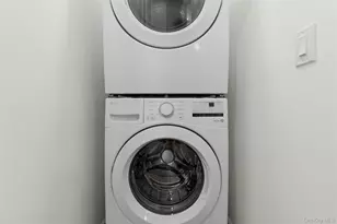 350 Holbrook Rd, Ronkonkoma, NY 1779 - Photo 14