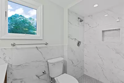 350 Holbrook Road, Ronkonkoma, NY 1779 - Photo 26