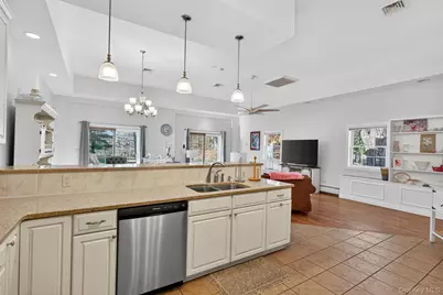 412 Ruskey Lane, Hyde Park, NY 12538 - Photo 14