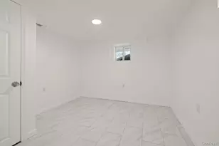 1 Atna Dr, Amityville, NY 11701 - Photo 20