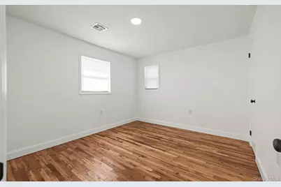 1 Atna Drive, Amityville, NY 11701 - Photo 8