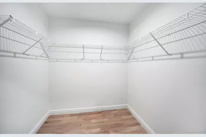 2092 Hoffman Avenue, Elmont, NY 11003 - Photo 28