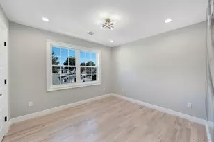 2092 Hoffman Ave, Elmont, NY 11003 - Photo 24