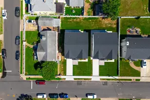 2092 Hoffman Ave, Elmont, NY 11003 - Photo 40