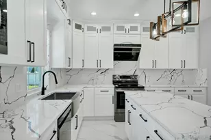 2092 Hoffman Ave, Elmont, NY 11003 - Photo 14