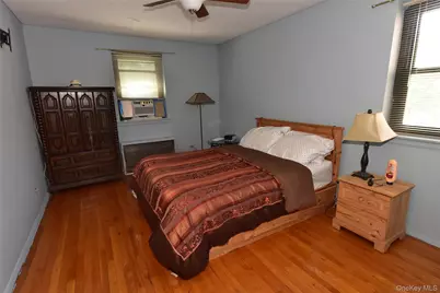 87-30 204 Street #B55, Hollis, NY 11423 - Photo 12