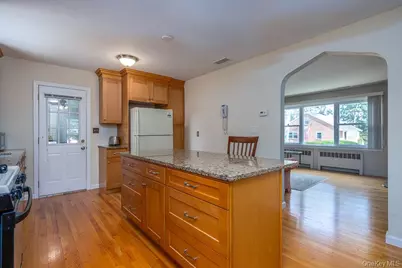 85 Lt Cox Drive, Pearl River, NY 10965 - Photo 16