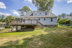 85 Lt Cox Dr, Pearl River, NY 10965 - Photo 10