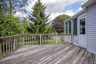 85 Lt Cox Drive, Pearl River, NY 10965 - Photo 8