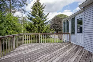 85 Lt Cox Dr, Pearl River, NY 10965 - Photo 8