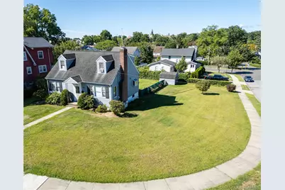 60 Lafayette Drive, Port Chester, NY 10573 - Photo 2