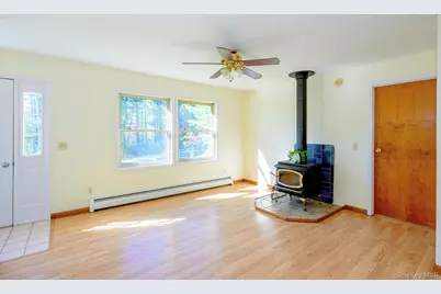 988 County Route 31, Glen Spey, NY 12737 - Photo 10