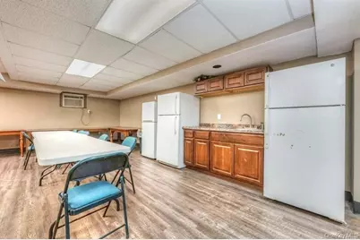 16 Main Street #2-Q, East Rockaway, NY 11518 - Photo 26