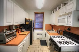 16 Main St, East Rockaway, NY 11518 - Photo 8