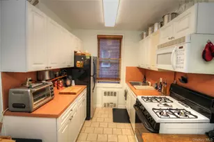 16 Main St, East Rockaway, NY 11518 - Photo 10