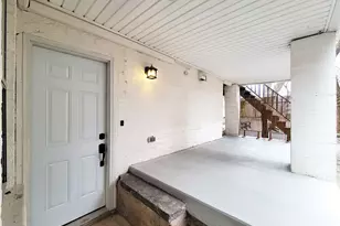 284 Liberty St, Newburgh, NY 12550 - Photo 6