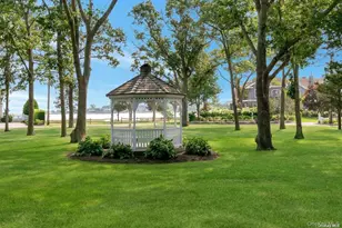 7 Harbor Rd, Hampton Bays, NY 11946 - Photo 20